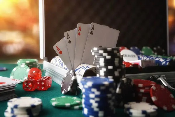 iitoto platform interface showing sportsbook and live-dealer options